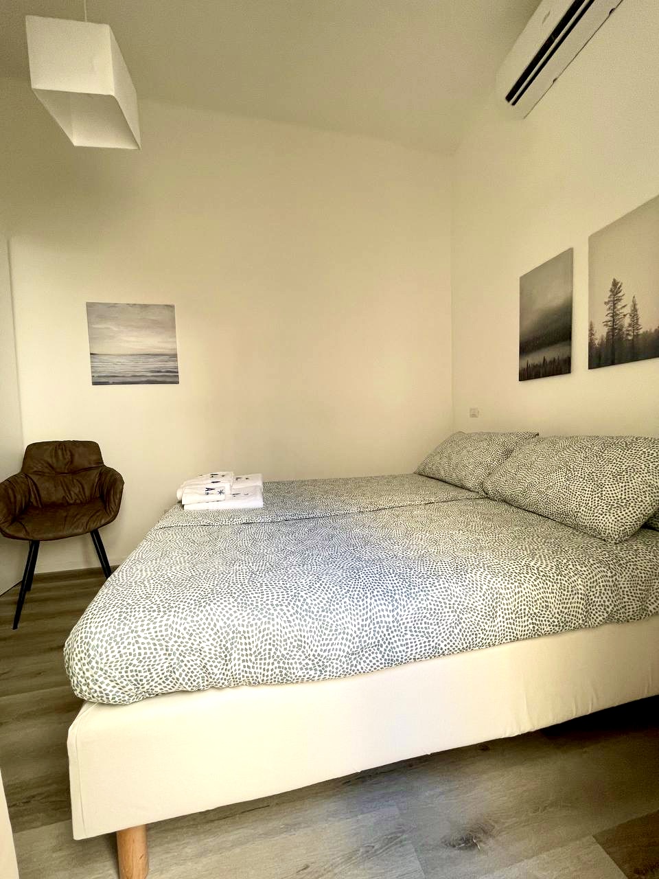 White Suite armadio camera