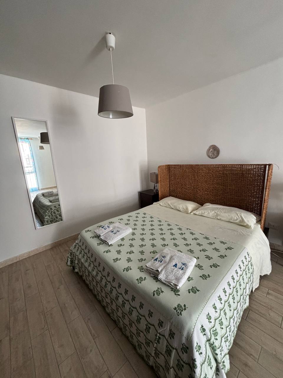 Apulia Mola bedroom holiday apartment Puglia